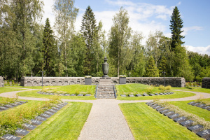 Jyväskylän Vanhan hautausmaan sankarimuistomerkki