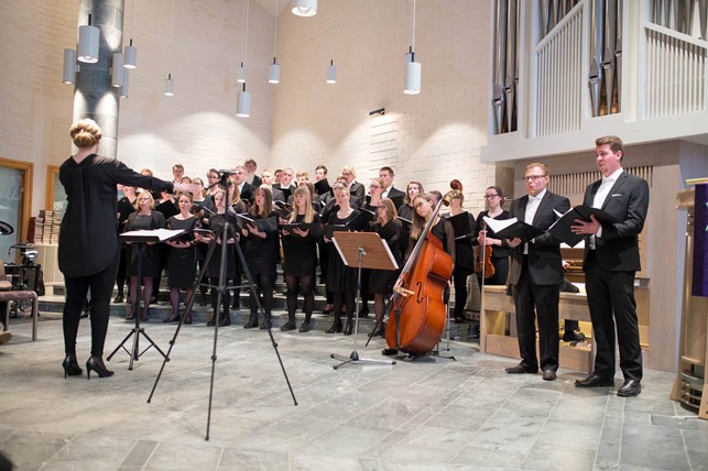 Gabriel Fauré: Requiem Hehku