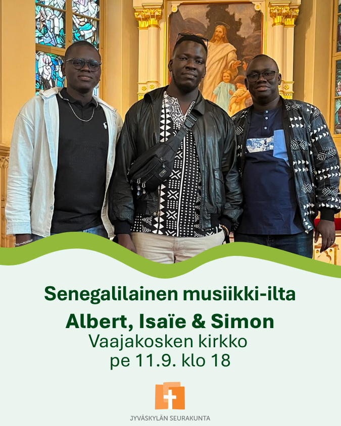 Albert Diouf, Isaïe Senghor ja Don Simon Senghor kuvattuna Jyväskylän Kaupunginkirkossa