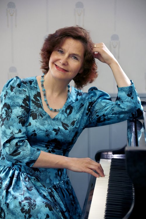 Saaran Tyttäret ry musiikkia ja puhetta Saaran Tyttäret ry musiikkia ja puhetta