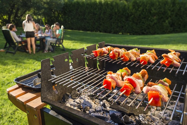 Grilli-ilta Vaajakosken kirkolla Grilli-ilta Vaajakosken kirkolla